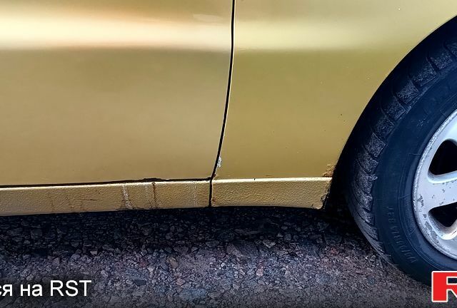 Зеленый Дэу Ланос, объемом двигателя 1.5 л и пробегом 287 тыс. км за 1200 $, фото 4 на Automoto.ua