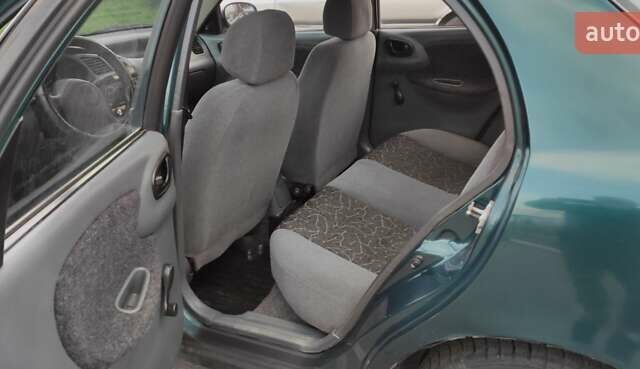 Дэу Ланос 2007 в Ровно на Automoto.ua Зеленый Дэу Ланос, объемом двигателя 1.5 л и пробегом 174 тыс. км за 2300 $, фото 3 на Automoto.ua