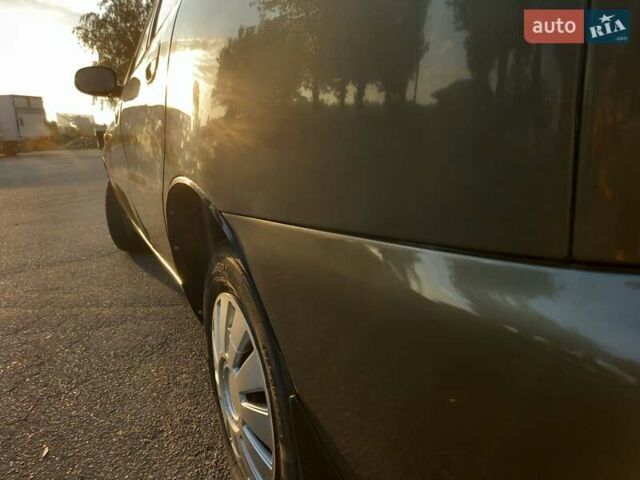 Дэу Ланос 2007 в Тернополе на Automoto.ua Зеленый Дэу Ланос, объемом двигателя 1.5 л и пробегом 176 тыс. км за 2199 $, фото 15 на Automoto.ua