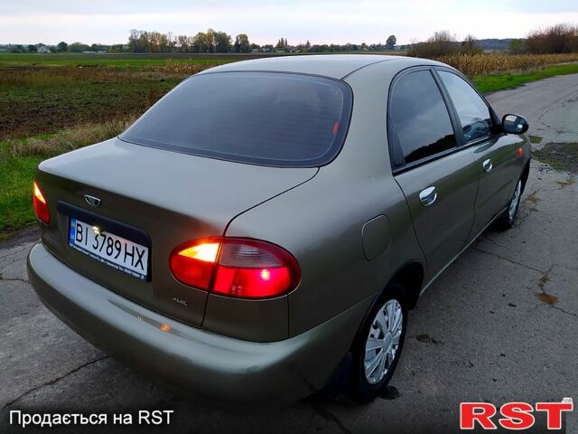 Дэу Ланос 2007 в Козельщине на Automoto.ua Зеленый Дэу Ланос, объемом двигателя 1.5 л и пробегом 170 тыс. км за 2800 $, фото 3 на Automoto.ua