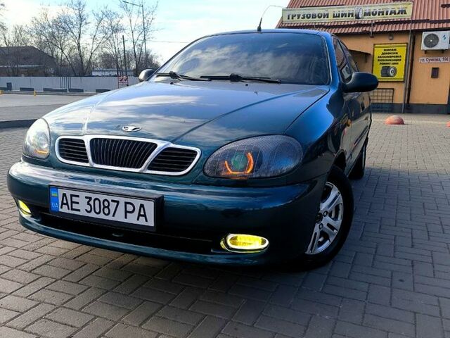 Зеленый Дэу Ланос, объемом двигателя 1.5 л и пробегом 225 тыс. км за 3300 $, фото 4 на Automoto.ua