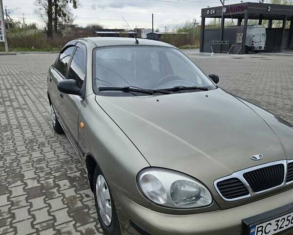 Зеленый Дэу Ланос, объемом двигателя 1.5 л и пробегом 165 тыс. км за 2500 $, фото 6 на Automoto.ua