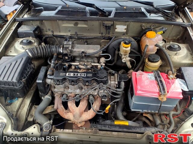 Зеленый Дэу Ланос, объемом двигателя 1.5 л и пробегом 187 тыс. км за 1400 $, фото 11 на Automoto.ua