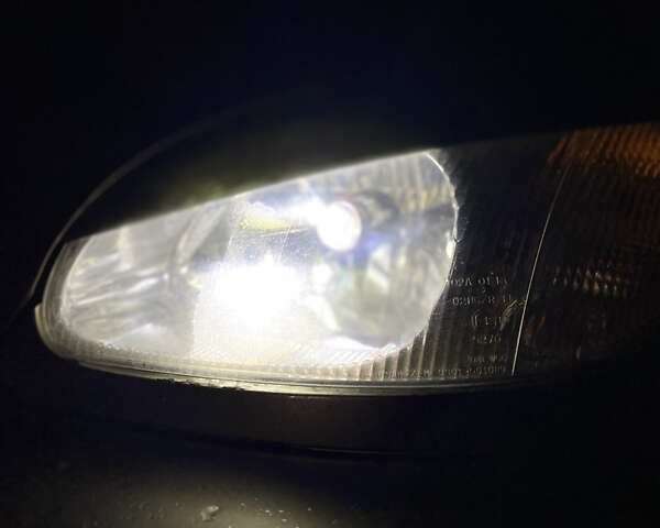 Зеленый Дэу Ланос, объемом двигателя 1.5 л и пробегом 210 тыс. км за 2000 $, фото 3 на Automoto.ua