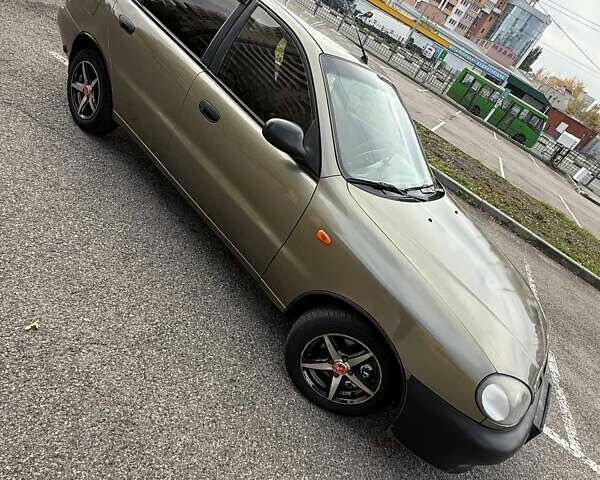 Дэу Ланос 2007 в Харькове на Automoto.ua Зеленый Дэу Ланос, объемом двигателя 1.6 л и пробегом 150 тыс. км за 2600 $, фото 2 на Automoto.ua