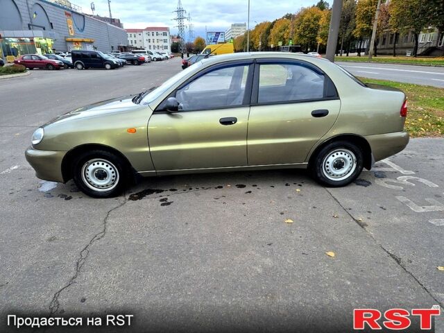 Зеленый Дэу Ланос, объемом двигателя 1.4 л и пробегом 47 тыс. км за 2800 $, фото 3 на Automoto.ua