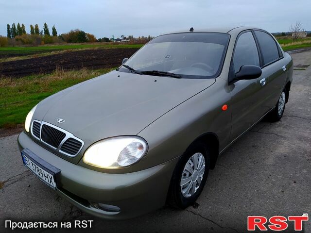 Зелений Деу Ланос, об'ємом двигуна 1.5 л та пробігом 170 тис. км за 2800 $, фото 1 на Automoto.ua