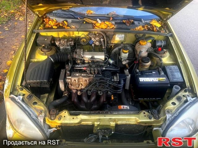 Зеленый Дэу Ланос, объемом двигателя 1.5 л и пробегом 230 тыс. км за 2300 $, фото 2 на Automoto.ua