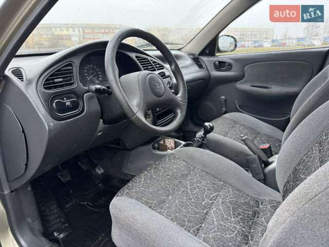 Зелений Деу Ланос, об'ємом двигуна 1.39 л та пробігом 196 тис. км за 1100 $, фото 14 на Automoto.ua