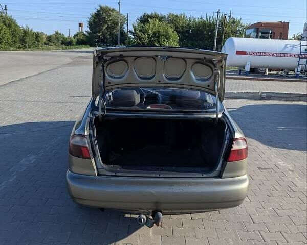 Зелений Деу Ланос, об'ємом двигуна 1.5 л та пробігом 237 тис. км за 2650 $, фото 7 на Automoto.ua