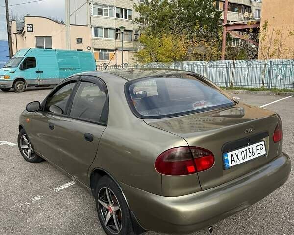 Дэу Ланос 2007 в Харькове на Automoto.ua Зеленый Дэу Ланос, объемом двигателя 1.6 л и пробегом 150 тыс. км за 2600 $, фото 1 на Automoto.ua