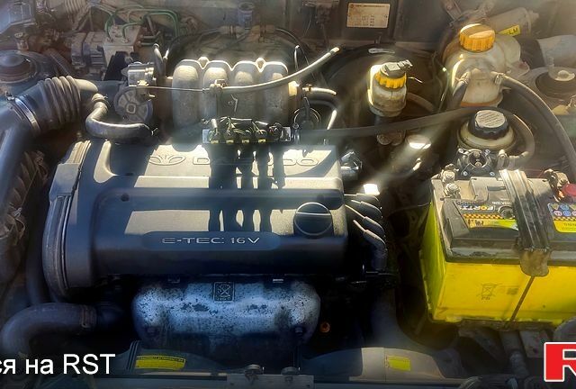 Зеленый Дэу Ланос, объемом двигателя 1.6 л и пробегом 287 тыс. км за 1700 $, фото 7 на Automoto.ua