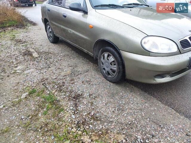 Зелений Деу Ланос, об'ємом двигуна 1.5 л та пробігом 187 тис. км за 1400 $, фото 2 на Automoto.ua