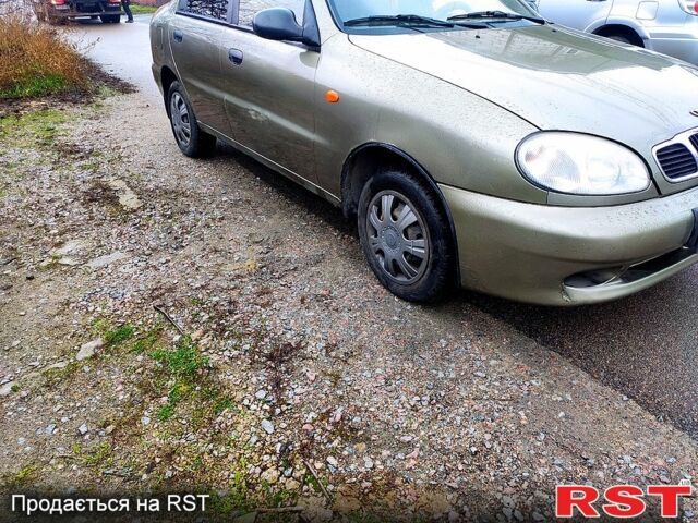 Зеленый Дэу Ланос, объемом двигателя 1.5 л и пробегом 187 тыс. км за 1400 $, фото 2 на Automoto.ua