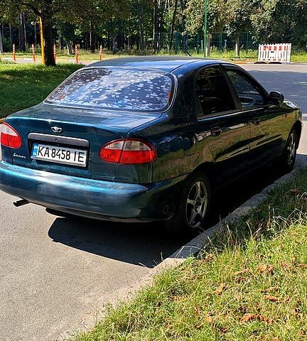 Зеленый Дэу Ланос, объемом двигателя 1.6 л и пробегом 303 тыс. км за 2000 $, фото 2 на Automoto.ua