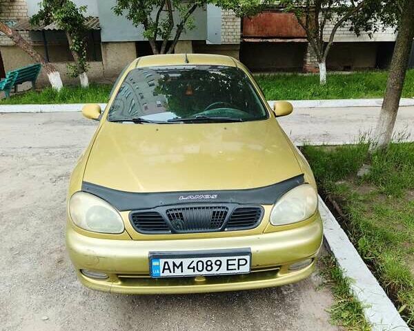 Зеленый Дэу Ланос, объемом двигателя 1.5 л и пробегом 211 тыс. км за 1900 $, фото 1 на Automoto.ua