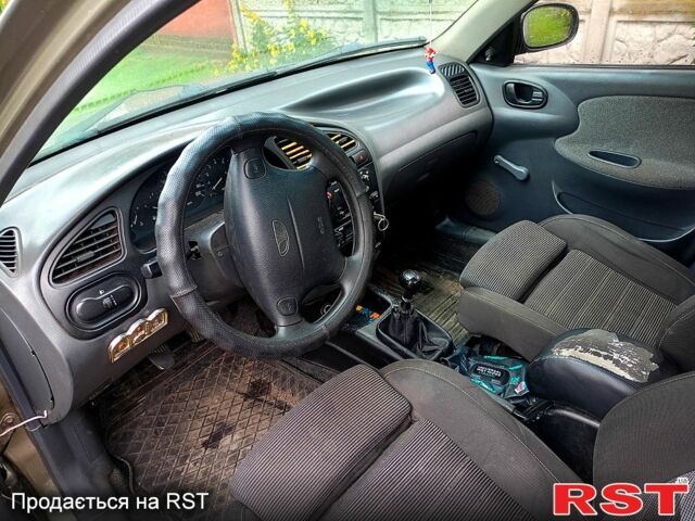 Дэу Ланос 2007 в Сумах на Automoto.ua Зеленый Дэу Ланос, объемом двигателя 1.4 л и пробегом 135 тыс. км за 1700 $, фото 4 на Automoto.ua