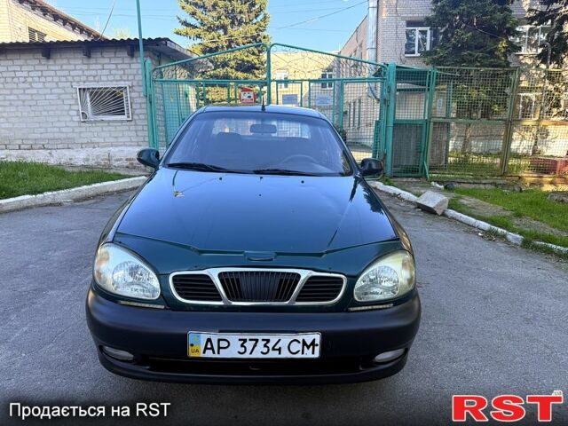 Зеленый Дэу Ланос, объемом двигателя 1.5 л и пробегом 200 тыс. км за 1500 $, фото 1 на Automoto.ua