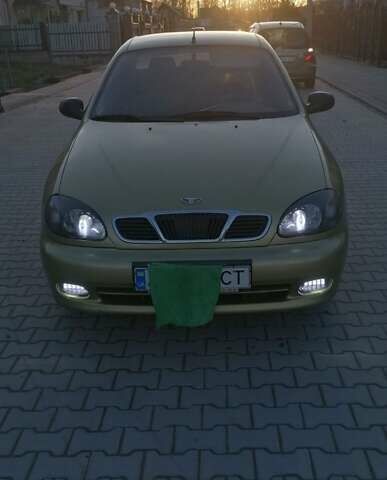 Зеленый Дэу Ланос, объемом двигателя 1.5 л и пробегом 144 тыс. км за 3000 $, фото 1 на Automoto.ua