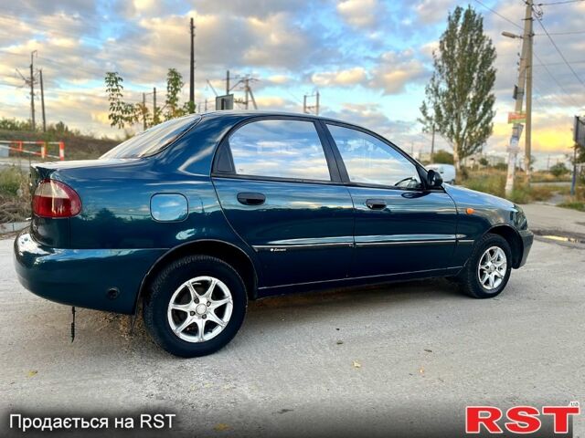 Дэу Ланос 2007 в Запорожье на Automoto.ua Зеленый Дэу Ланос, объемом двигателя 1.5 л и пробегом 154 тыс. км за 1650 $, фото 5 на Automoto.ua