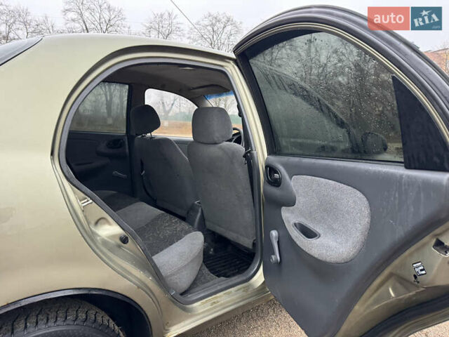 Зелений Деу Ланос, об'ємом двигуна 1.39 л та пробігом 196 тис. км за 1100 $, фото 9 на Automoto.ua