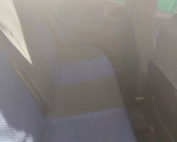 Зеленый Дэу Ланос, объемом двигателя 1.5 л и пробегом 190 тыс. км за 2700 $, фото 4 на Automoto.ua