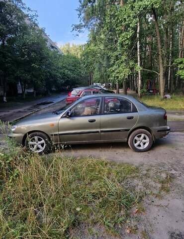 Зеленый Дэу Ланос, объемом двигателя 1.39 л и пробегом 233 тыс. км за 1650 $, фото 2 на Automoto.ua