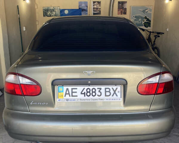 Деу Ланос 2007 у Новомосковске на Automoto.ua Зелений Деу Ланос, об'ємом двигуна 1.5 л та пробігом 123 тис. км за 3200 $, фото 10 на Automoto.ua