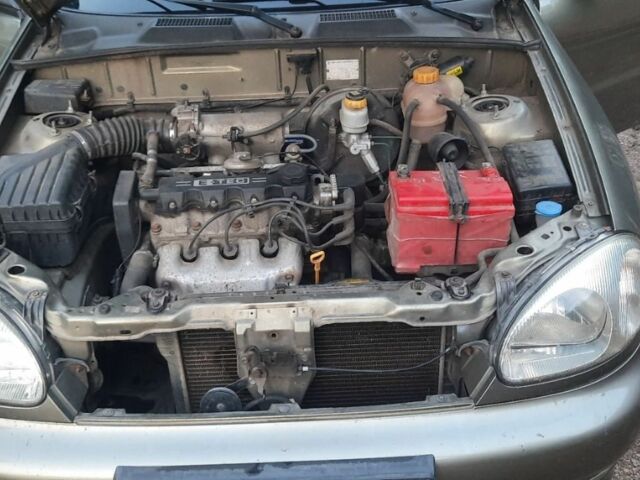 Зеленый Дэу Ланос, объемом двигателя 1.5 л и пробегом 120 тыс. км за 3000 $, фото 3 на Automoto.ua