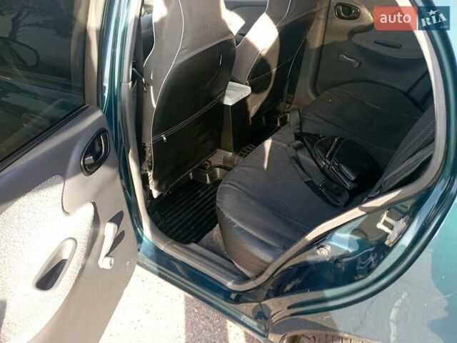 Деу Ланос 2007 у Верхнеднепровске на Automoto.ua Зелений Деу Ланос, об'ємом двигуна 1.4 л та пробігом 155 тис. км за 2999 $, фото 4 на Automoto.ua