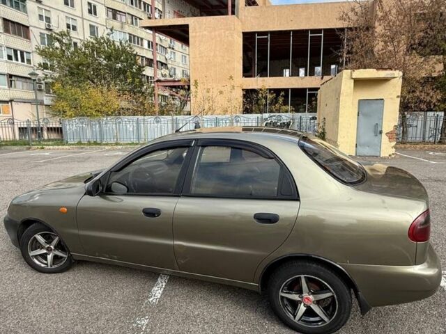 Деу Ланос 2007 у Харкові на Automoto.ua Зелений Деу Ланос, об'ємом двигуна 1.6 л та пробігом 3 тис. км за 2617 $, фото 2 на Automoto.ua