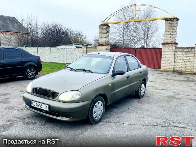 Зелений Деу Ланос, об'ємом двигуна 1.5 л та пробігом 0 тис. км за 1150 $, фото 5 на Automoto.ua