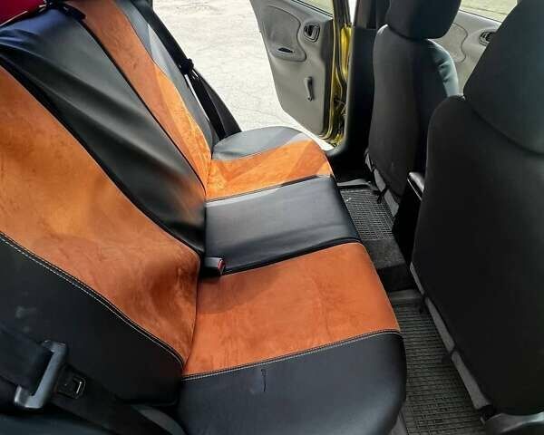 Деу Ланос 2007 у Кропивницькому (Кіровограді) на Automoto.ua Зелений Деу Ланос, об'ємом двигуна 1.5 л та пробігом 190 тис. км за 2900 $, фото 19 на Automoto.ua