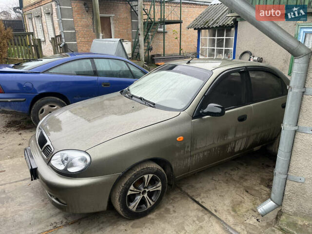 Зеленый Дэу Ланос, объемом двигателя 1.5 л и пробегом 223 тыс. км за 2500 $, фото 4 на Automoto.ua