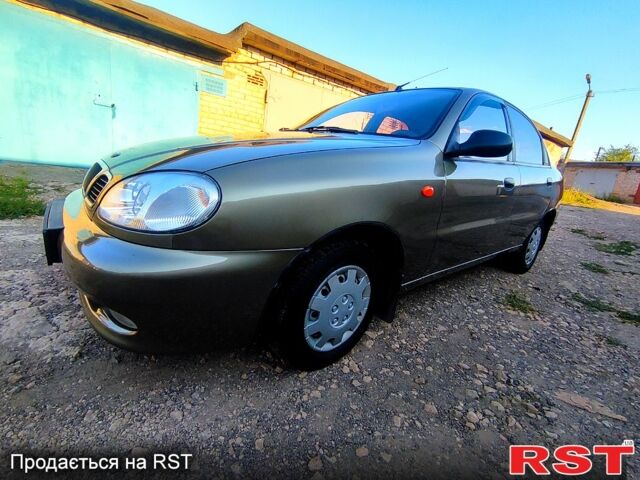 Зеленый Дэу Ланос, объемом двигателя 1.4 л и пробегом 146 тыс. км за 2200 $, фото 3 на Automoto.ua