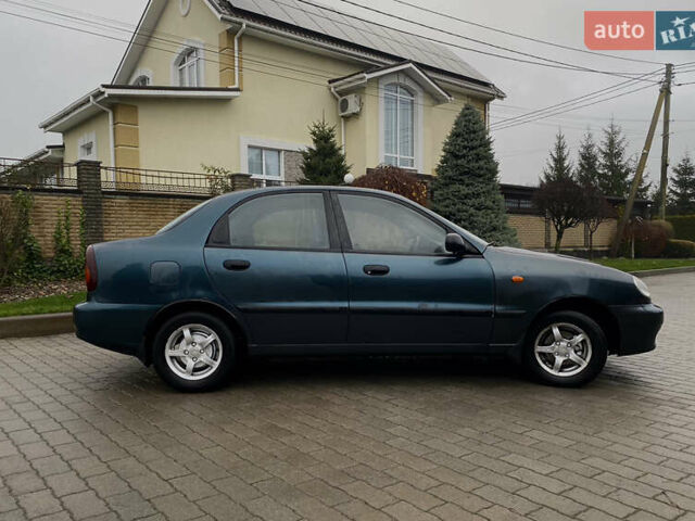 Зеленый Дэу Ланос, объемом двигателя 1.5 л и пробегом 230 тыс. км за 2400 $, фото 4 на Automoto.ua