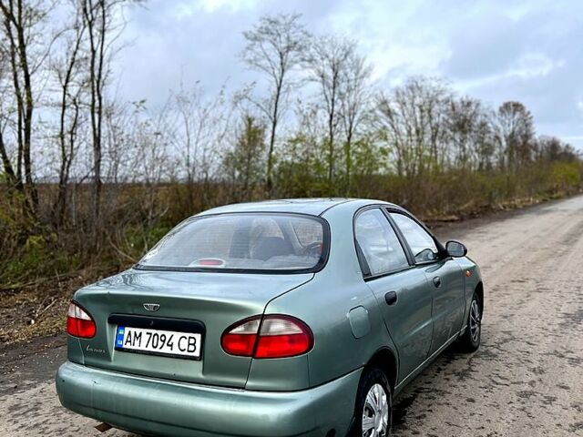 Зеленый Дэу Ланос, объемом двигателя 1.5 л и пробегом 220 тыс. км за 1850 $, фото 5 на Automoto.ua