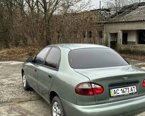 Зеленый Дэу Ланос, объемом двигателя 1.5 л и пробегом 288 тыс. км за 2200 $, фото 3 на Automoto.ua