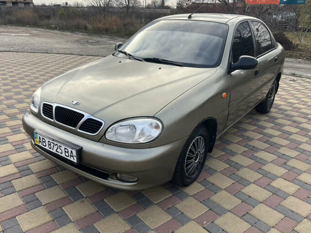 Зеленый Дэу Ланос, объемом двигателя 1.4 л и пробегом 180 тыс. км за 2099 $, фото 3 на Automoto.ua