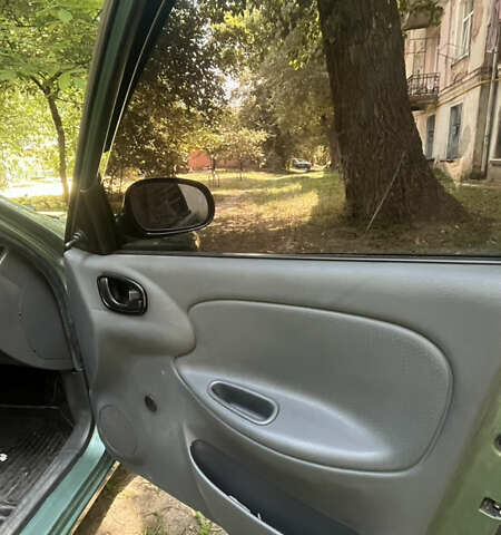 Зеленый Дэу Ланос, объемом двигателя 1.5 л и пробегом 198 тыс. км за 2750 $, фото 10 на Automoto.ua