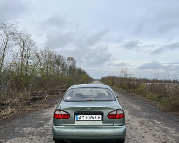 Зеленый Дэу Ланос, объемом двигателя 1.5 л и пробегом 220 тыс. км за 1850 $, фото 4 на Automoto.ua