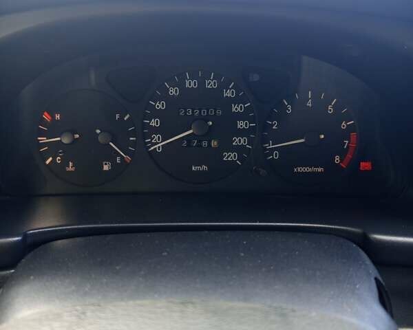 Дэу Ланос 2008 в Трускавце на Automoto.ua Зеленый Дэу Ланос, объемом двигателя 1.5 л и пробегом 232 тыс. км за 3200 $, фото 1 на Automoto.ua