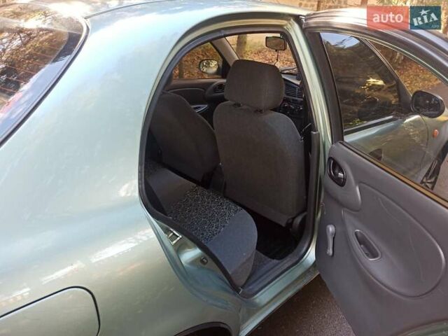 Зелений Деу Ланос, об'ємом двигуна 1.5 л та пробігом 198 тис. км за 1450 $, фото 2 на Automoto.ua