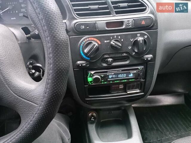 Зеленый Дэу Ланос, объемом двигателя 1.5 л и пробегом 123 тыс. км за 2755 $, фото 8 на Automoto.ua