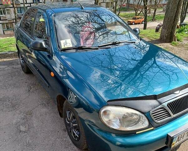 Зелений Деу Ланос, об'ємом двигуна 1.39 л та пробігом 100 тис. км за 2500 $, фото 1 на Automoto.ua
