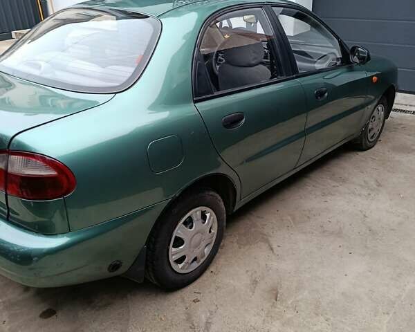 Зеленый Дэу Ланос, объемом двигателя 1.5 л и пробегом 241 тыс. км за 3000 $, фото 4 на Automoto.ua