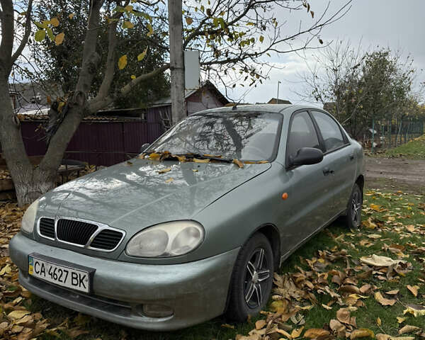 Зеленый Дэу Ланос, объемом двигателя 1.5 л и пробегом 200 тыс. км за 1800 $, фото 1 на Automoto.ua