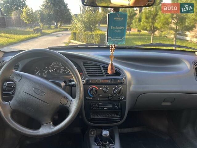 Зеленый Дэу Ланос, объемом двигателя 1.6 л и пробегом 244 тыс. км за 3399 $, фото 10 на Automoto.ua