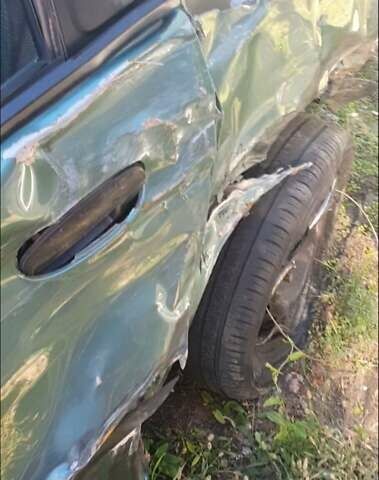 Зеленый Дэу Ланос, объемом двигателя 1.6 л и пробегом 137 тыс. км за 1500 $, фото 1 на Automoto.ua