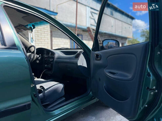 Зеленый Дэу Ланос, объемом двигателя 1.5 л и пробегом 172 тыс. км за 1600 $, фото 2 на Automoto.ua